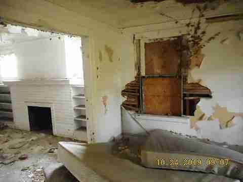 13279 Lauder (16)_m.jpg